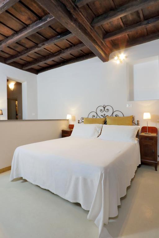Sangallo Rooms - Residenze Romanae Екстер'єр фото
