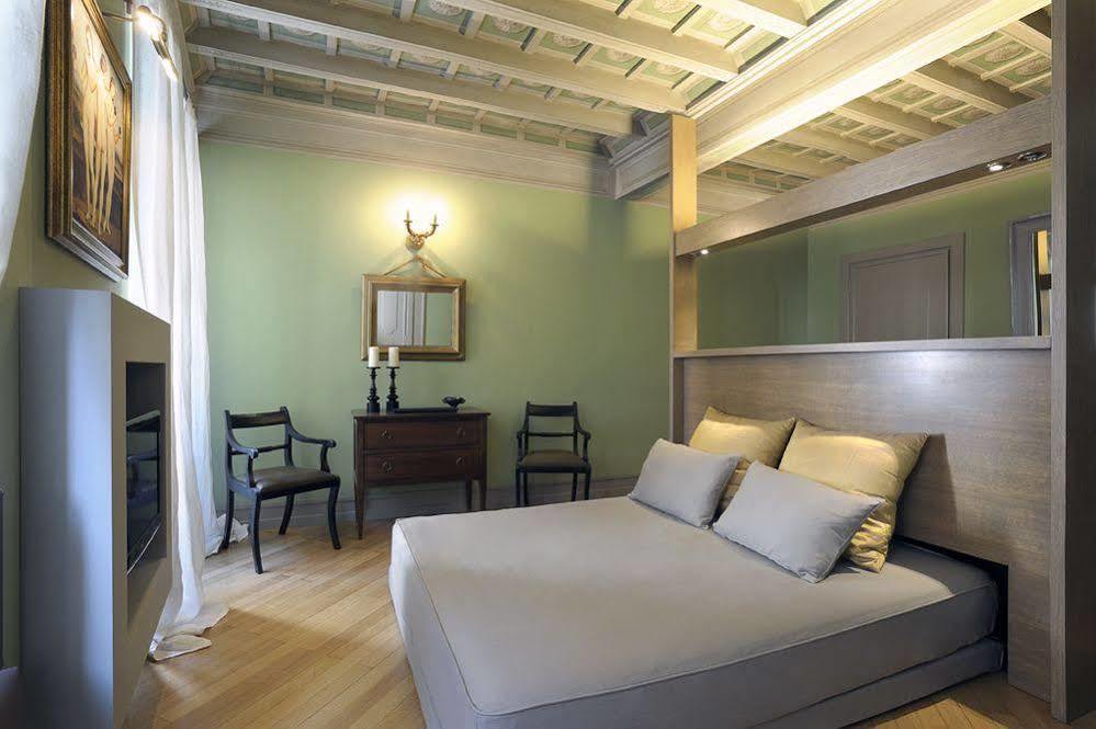 Sangallo Rooms - Residenze Romanae Екстер'єр фото